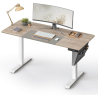 Entfesseln Sie Ihr Arbeitspotenzial mit dem elektrisch höhenverstellbaren Tisch GARDO mit 1400 x 800 mm Platte.
In der dynamischen Arbeitswelt von heute sind Büromöbel, die sich an Ihre Bedürfnisse anpassen, unerlässlich. Der elektrisch höhenverstellbare Schreibtisch GARDO wurde entwickelt, um maximalen Komfort und Flexibilität zu bieten, egal ob Sie zu Hause oder im Büro arbeiten. Mit seinem eleganten Design und seinen innovativen Funktionen bringt er neues Leben in Ihren Arbeitsbereich.
Stellen Sie sich vor, Sie könnten Ihre Arbeitsposition mit einem Knopfdruck vom Sitzen ins Stehen ändern. GARDO ermöglicht Ihnen dies dank seiner elektrischen Höhenverstellung mit einem Bereich von 720 mm bis 1200 mm. Die Bildschirmsteuerung mit 4 Speicheroptionen ermöglicht es Ihnen, Ihre bevorzugten Höhen zu speichern, so dass Sie leicht zwischen verschiedenen Einstellungen wechseln können, ohne Ihre Arbeit unnötig zu verzögern.
Die äußerst strapazierfähige Spanplatte und die angenehme beigefarbene rutschfeste Unterlage sorgen dafür, dass Ihr Schreibtisch immer stabil und sicher steht, egal ob Sie auf der Tastatur tippen oder wichtige Dokumente bearbeiten. Eine Stofftasche und praktische Haken an den Seiten des Tisches bieten zusätzlichen Platz für Ihre Kopfhörer oder anderes Zubehör, so dass Ihr Arbeitsbereich organisiert und übersichtlich bleibt.
GARDO ist nicht nur ein Schreibtisch, sondern eine Investition in Ihre Produktivität, Gesundheit und allgemeine Arbeitszufriedenheit. Ändern Sie Ihre Arbeitsweise zum Besseren - adaptiv, gesund und effizient.
5 überzeugende Gründe, sich für einen elektrisch höhenverstellbaren Schreibtisch von GARDO zu entscheiden:
1. ergonomische Anpassungsfähigkeit: Sie können problemlos zwischen Sitzen und Stehen wechseln, was Rückenschmerzen reduziert und Ihre Produktivität erhöht.
2. Speichern Sie Ihre bevorzugten Höhen und wechseln Sie mit einem Tastendruck zwischen ihnen.
3. Langlebige Spanplatten und eine robuste Konstruktion sorgen für eine lange Lebensdauer und Stabilität.
4. Die integrierte Stofftasche und die Haken an den Seiten bieten praktische Lösungen für die Organisation Ihres Zubehörs.
5. Stil und Funktionalität.
