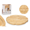 
Wir stellen Ihnen die perfekte Ergänzung für jede Küche und jedes Esszimmer vor - das 7-teilige MAESTRO Essbrett aus natürlichem Bambusholz. Dieses Produkt ist nicht nur ein gewöhnliches Brett, sondern ein Meisterwerk, das Funktionalität, Stil und Nachhaltigkeit vereint. Wenn Sie auf der Suche nach einer Möglichkeit sind, das alltägliche Essen zu einem Erlebnis zu machen, haben Sie es gerade gefunden!
1. 7 separate Fächer für maximale Vielseitigkeit
Das MAESTRO-Brett ist mit 7 praktischen Fächern ausgestattet, die es Ihnen ermöglichen, Ihre Mahlzeiten kreativ zu servieren. Kein Vermischen der Geschmäcker mehr auf dem Teller! Jedes Fach hat seinen Platz - perfekt für Vorspeisen, Saucen, Dips, Nüsse, Obst, Käse, Desserts oder sogar Sushi. Dieser Teller ist perfekt für jeden Anlass - vom Familienessen bis zur gehobenen Party.
2. Hochwertiges Bambusholz - natürliche Schönheit und Haltbarkeit
Aus hochwertigem Bambusholz gefertigt, ist dieses Brett nicht nur schön, sondern auch extrem haltbar. Bambus ist bekannt für seine Stärke, Kratzfestigkeit und natürlichen antibakteriellen Eigenschaften. Außerdem ist es ein umweltfreundliches Material, so dass Sie mit dem Kauf dieses Brettes die Nachhaltigkeit unterstützen und die Umwelt schonen.
3. Das perfekte Design für moderne und traditionelle Innenräume
Die elegante natürliche Oberfläche in einem warmen Holzton macht dieses Brett zu einer vielseitigen Ergänzung, die in jede Wohnung passt. Egal, ob Sie eine moderne, minimalistische Küche oder ein rustikales Esszimmer haben, das MAESTRO-Brett wird zum Blickfang auf Ihrem Tisch.
4. Kompakte Größe - großes Fassungsvermögen
Mit seinen Maßen von 30 x 1,7 x 30 cm bietet das Brett viel Platz für kreatives Servieren und ist dennoch kompakt genug, um bequem auf Ihren Tisch oder Ihre Küchentheke zu passen. Es ist leicht, einfach zu transportieren und ideal für den Einsatz zu Hause, bei einem Picknick oder einer Grillparty.
5. Einfach zu pflegen und langlebig
Bambusholz ist sehr pflegeleicht. Waschen Sie es nach dem Gebrauch einfach mit warmem Wasser und einem milden Reinigungsmittel ab. Mit der richtigen Pflege hält ein MAESTRO-Brett jahrelang und sieht immer noch wie neu aus.
6. Das perfekte Geschenk für jeden Feinschmecker
Sie suchen nach einem originellen Geschenk für Feinschmecker? Die MAESTRO-Platte ist die perfekte Wahl! Es ist ein praktisches, stilvolles und durchdachtes Geschenk, das jeden begeistert, vom Koch bis zum Profikoch.