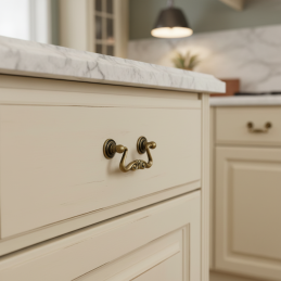 Griff MATILDA / Altmessing