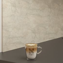 Rückwand  für Arbeitsplatte...