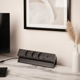 Innensteckdose für Tisch...