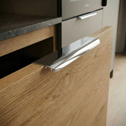 Griffleiste für Türkante...