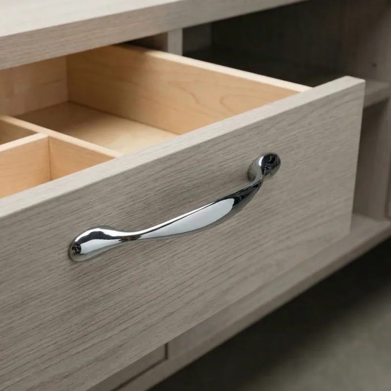 Griff LOREN / Glänzendes Chrom