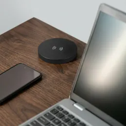 Ausziehbare Steckdose LEGIA SCHUKO 2x230V + USB A-C + Licht / Schwarz matt