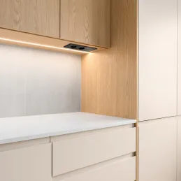 Elektrische Steckdosenleiste EUROBOX 2x230V + 1xUSB C+A SCHUKO / Schwarz matt
