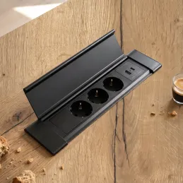 Innen-Steckdosenleiste SLIM BOX SCHUKO 3x 230V + USB / Schwarz matt
