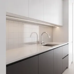 Aluminiumleiste ZARIA für LED-Beleuchtung mit transparenter Abdeckung / Aluminium