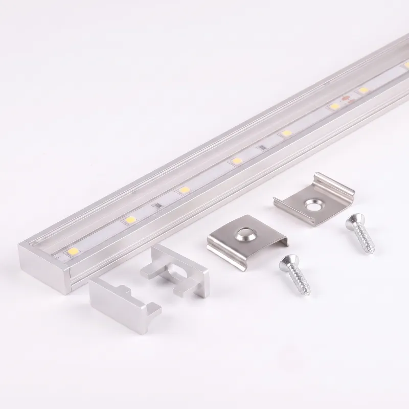 Satz 1m Profil ZARIA für LED-Beleuchtung mit transparenter Abdeckung, Endkappen und Befestigung / Aluminium
