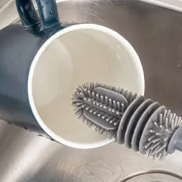 Silikonbürste zum Reinigen von Gläsern / Grau