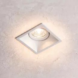 Design-Spotleuchte mit Schwenkfunktion ADAMO SQUARE / Mattweiß