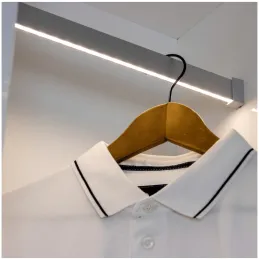 SLIM Garderobenstange für LED-Streifen mit Abdeckung / Aluminium